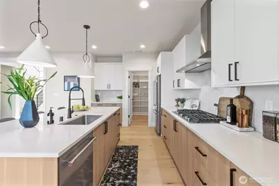 33 213th Place SW, Bothell, WA 98021 - Photo 17