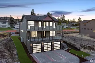 3706 W 3rd St, Anacortes, WA 98221 - Photo 1