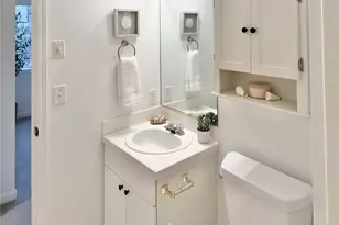 210 10th St, Kirkland, WA 98033 - Photo 27