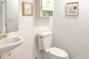 210 10th St, Kirkland, WA 98033 - Photo 13