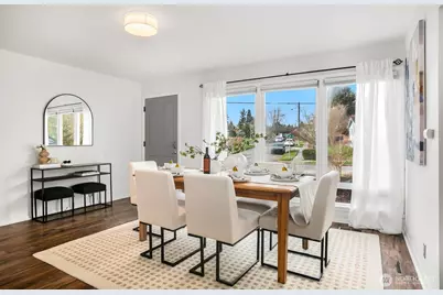 9230 31st Avenue SW, Seattle, WA 98126 - Photo 5