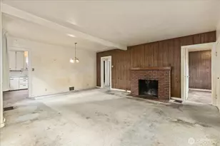 3835 35th Ave W, Seattle, WA 98199 - Photo 5