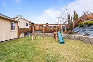 3953 NE Vista del Rey Dr, East Wenatchee, WA 98802 - Photo 17