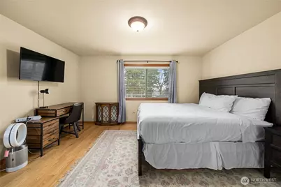 5145 B S Augusta, Seattle, WA 98178 - Photo 5