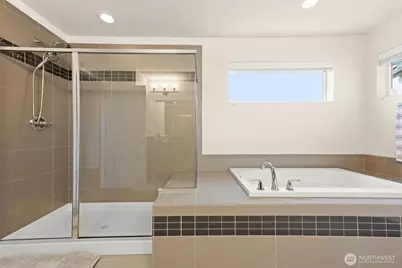 21056 S 37th Ct S #9, SeaTac, WA 98198 - Photo 23