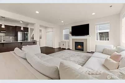 21056 S 37th Ct S #9, SeaTac, WA 98198 - Photo 11