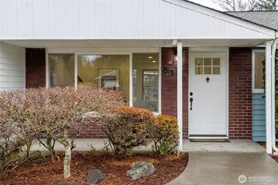 8718 Dresden Lane SW, Lakewood, WA 98498 - Photo 3