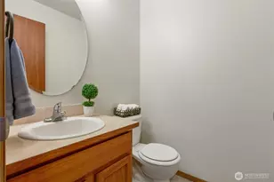 12004 9th Ave Ct E, Tacoma, WA 98445 - Photo 25