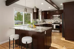 22709 SE 16th St, Sammamish, WA 98075 - Photo 9