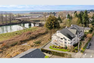 509 1st Street #104, Snohomish, WA 98290 - Photo 29