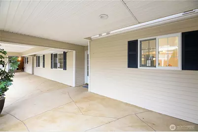 509 1st Street #104, Snohomish, WA 98290 - Photo 21