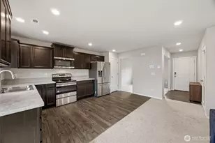 10735 183rd St E, Puyallup, WA 98374 - Photo 5