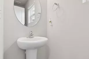 10735 183rd St E, Puyallup, WA 98374 - Photo 9