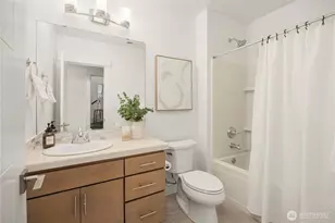 18601 46th Ave SE, Bothell, WA 98012 - Photo 5