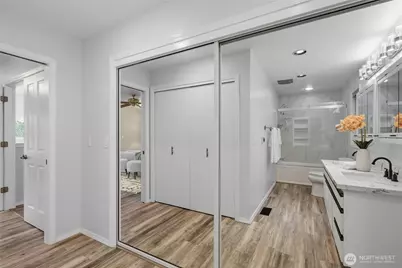 7600 Highland Park Way SW, Seattle, WA 98106 - Photo 17