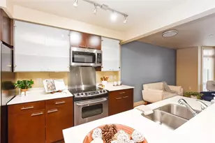 159 Denny Wy, Seattle, WA 98109 - Photo 9