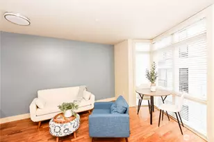 159 Denny Wy, Seattle, WA 98109 - Photo 3