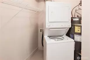 159 Denny Wy, Seattle, WA 98109 - Photo 17