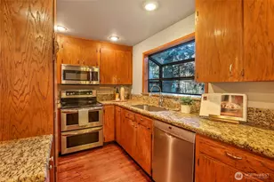 11011 NE 140th St, Kirkland, WA 98034 - Photo 11