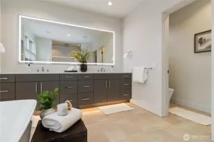 2627 78th Ave NE, Medina, WA 98039 - Photo 21