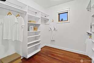 3710 NE 41st St, Seattle, WA 98105 - Photo 23