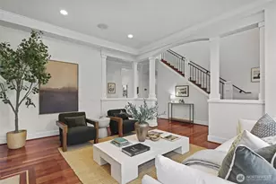 3710 NE 41st St, Seattle, WA 98105 - Photo 5