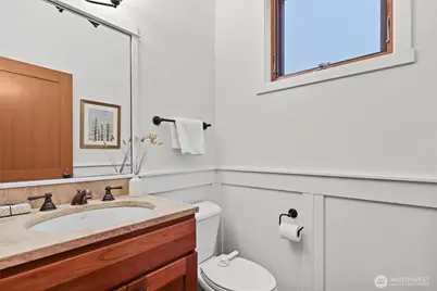 3710 NE 41st Street, Seattle, WA 98105 - Photo 15