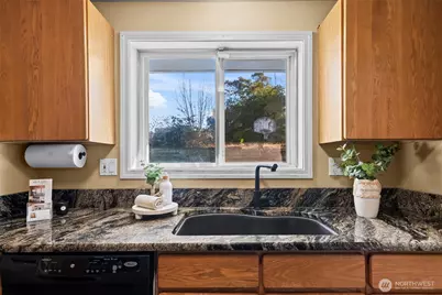 2904 McClain Avenue, Bremerton, WA 98310 - Photo 11