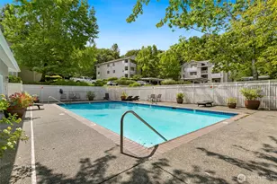 801 Rainier Ave N, Renton, WA 98057 - Photo 13