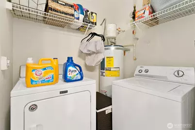 801 Rainier Avenue N #F331, Renton, WA 98057 - Photo 9