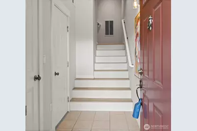 23300 SE Black Nugget Road #D3, Issaquah, WA 98029 - Photo 3