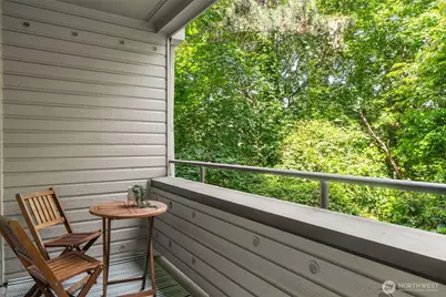 211 Summit Avenue E #S218, Seattle, WA 98102 - Photo 19