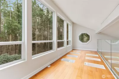 7643 129th Avenue SE, Newcastle, WA 98056 - Photo 17