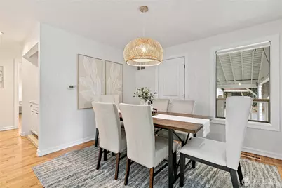 7643 129th Avenue SE, Newcastle, WA 98056 - Photo 7