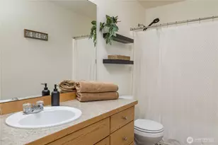 21204 81st St E, Bonney Lake, WA 98391 - Photo 21