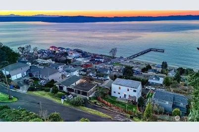 6720 Soundview Drive NE, Tacoma, WA 98422 - Photo 39