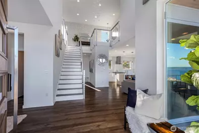 6720 Soundview Drive NE, Tacoma, WA 98422 - Photo 3