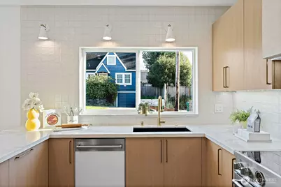 6317 9th Avenue NW, Seattle, WA 98107 - Photo 7
