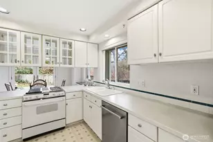 807 Edison St SE, Olympia, WA 98501 - Photo 9