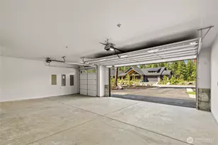 1061 Domerie Park Loop, Cle Elum, WA 98922 - Photo 3