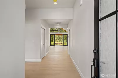 1061 Domerie Park Loop, Cle Elum, WA 98922 - Photo 5