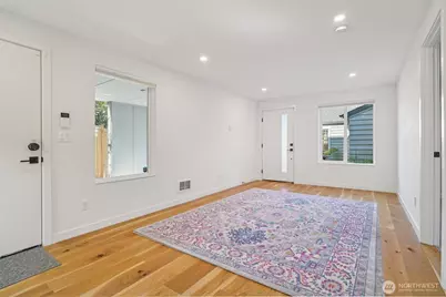 8020 17th Avenue NW, Seattle, WA 98117 - Photo 19