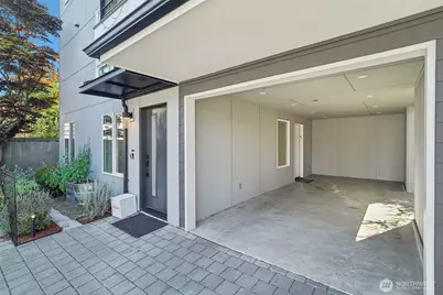 8020 17th Avenue NW, Seattle, WA 98117 - Photo 23