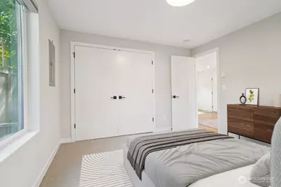 8020 17th Avenue NW, Seattle, WA 98117 - Photo 21