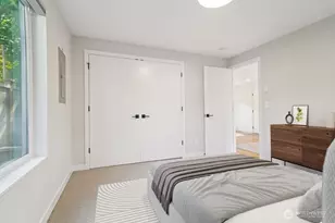 8020 17th Ave NW, Seattle, WA 98117 - Photo 21