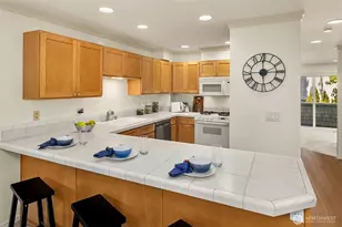 112 9th Ln, Kirkland, WA 98033 - Photo 9