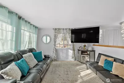 31 NE Skipper Court, Belfair, WA 98528 - Photo 3