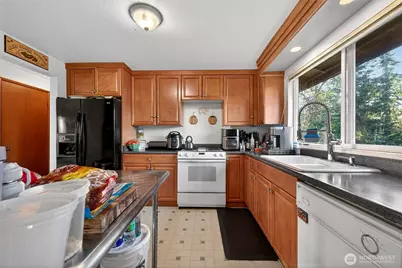 515 N 188th Street, Shoreline, WA 98133 - Photo 17