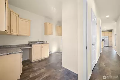 1120 S 25th Street #98, Mount Vernon, WA 98274 - Photo 9