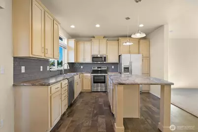 1120 S 25th Street #98, Mount Vernon, WA 98274 - Photo 3